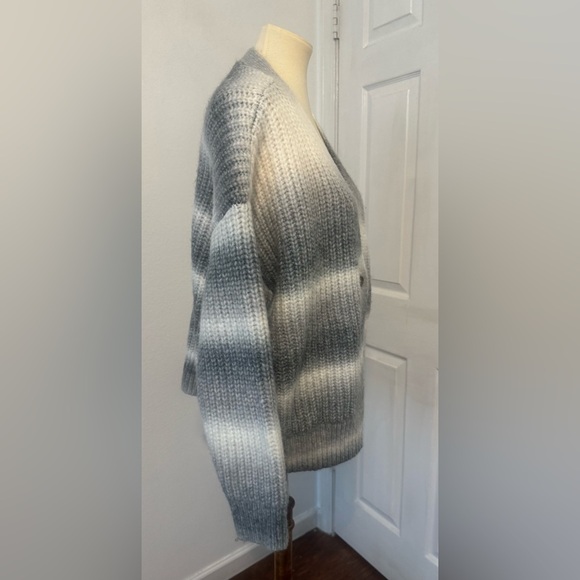 Lucky Brand Ombre Striped Cardigan V Neck Cozy Relaxed Loose Size XXL - Picture 4 of 13